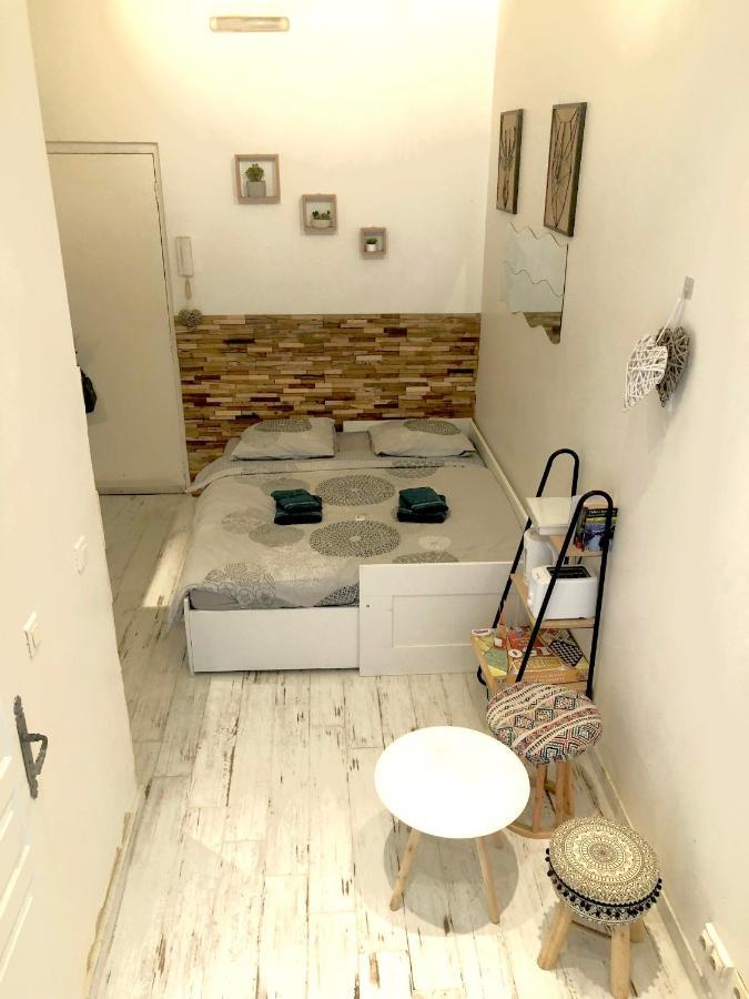 Cozy Nest Apartment Toulon Exterior foto